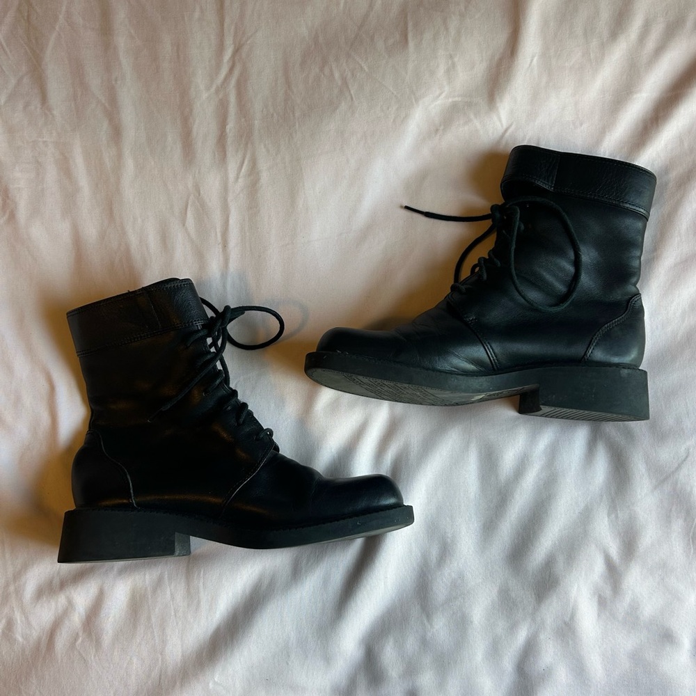 Dockers Black Leather Lace-Up Boots – Size 6